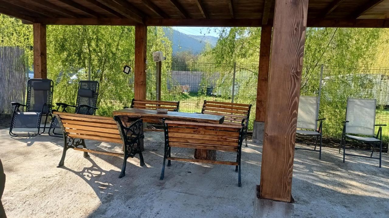 Casa Colt De Rai Lejlighed Ogradina Eksteriør billede